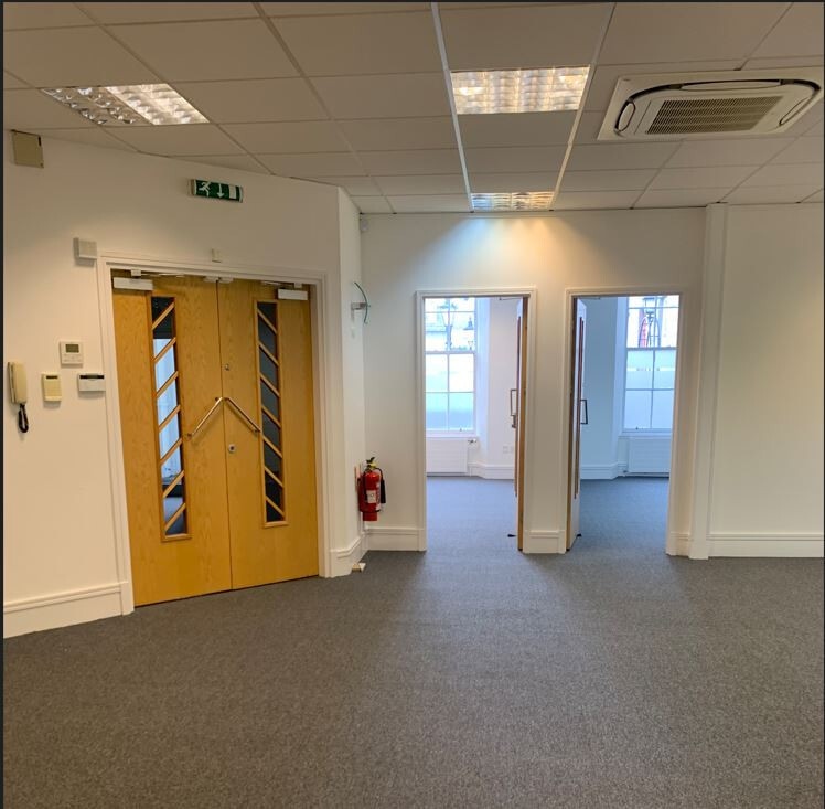 9 Golden Sq, Aberdeen en venta Foto del interior- Imagen 1 de 8