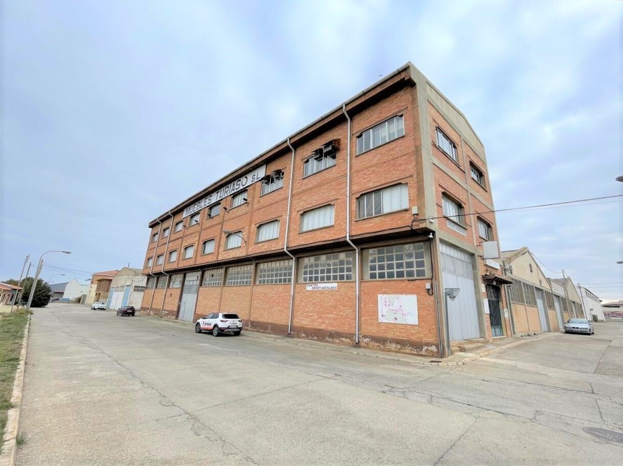 Nave en Tarazona en venta Foto del edificio- Imagen 1 de 16