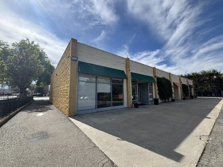 415-423 E Hamilton Ave, Campbell, CA en alquiler - Foto del edificio - Imagen 3 de 31