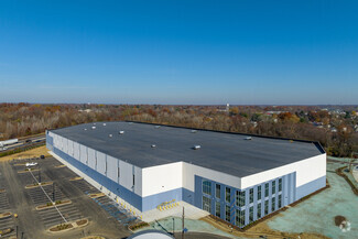 Lawrence Logistics Center - Inmueble