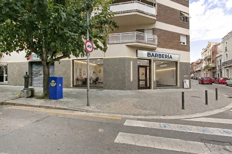 Edificio residencial en Sant Vicenç dels Horts, Barcelona en venta - Foto del edificio - Imagen 1 de 2