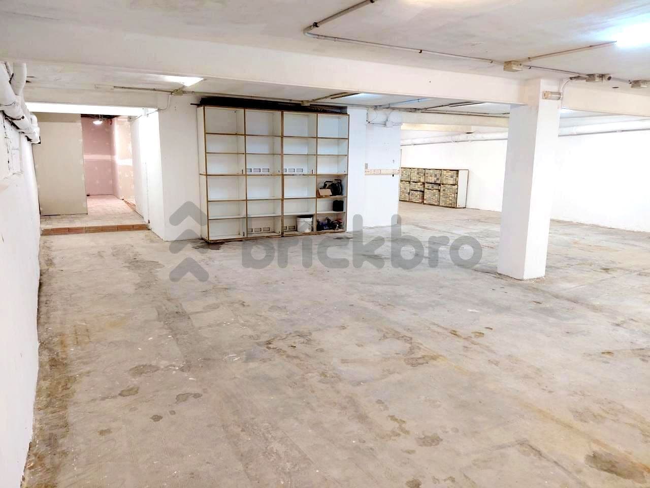 Edificio residencial en Esplugues de Llobregat, Barcelona en venta Foto del edificio- Imagen 1 de 5