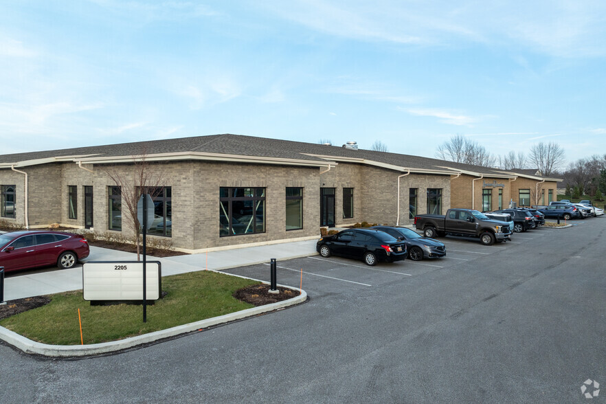 2205 Crocker Rd, Westlake, OH en alquiler - Foto del edificio - Imagen 3 de 9