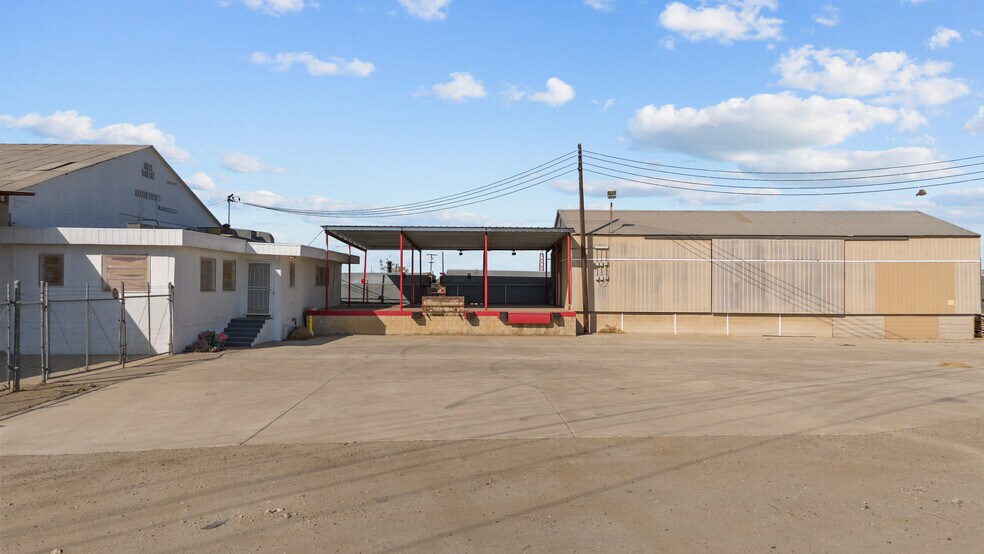 550 Highway 46, Wasco, CA en venta - Foto del edificio - Imagen 3 de 61