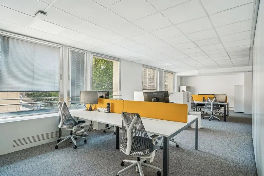 34-42 Avenue Raymond Poincaré, Paris en alquiler - Foto del edificio - Imagen 3 de 13