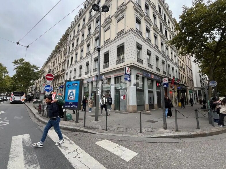 Local en Lyon en alquiler - Foto del edificio - Imagen 3 de 4