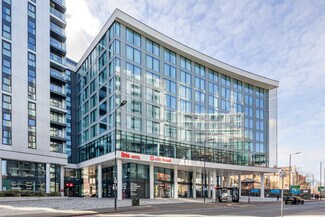 Más detalles de 6 Sutton Point, Sutton - Oficina en alquiler