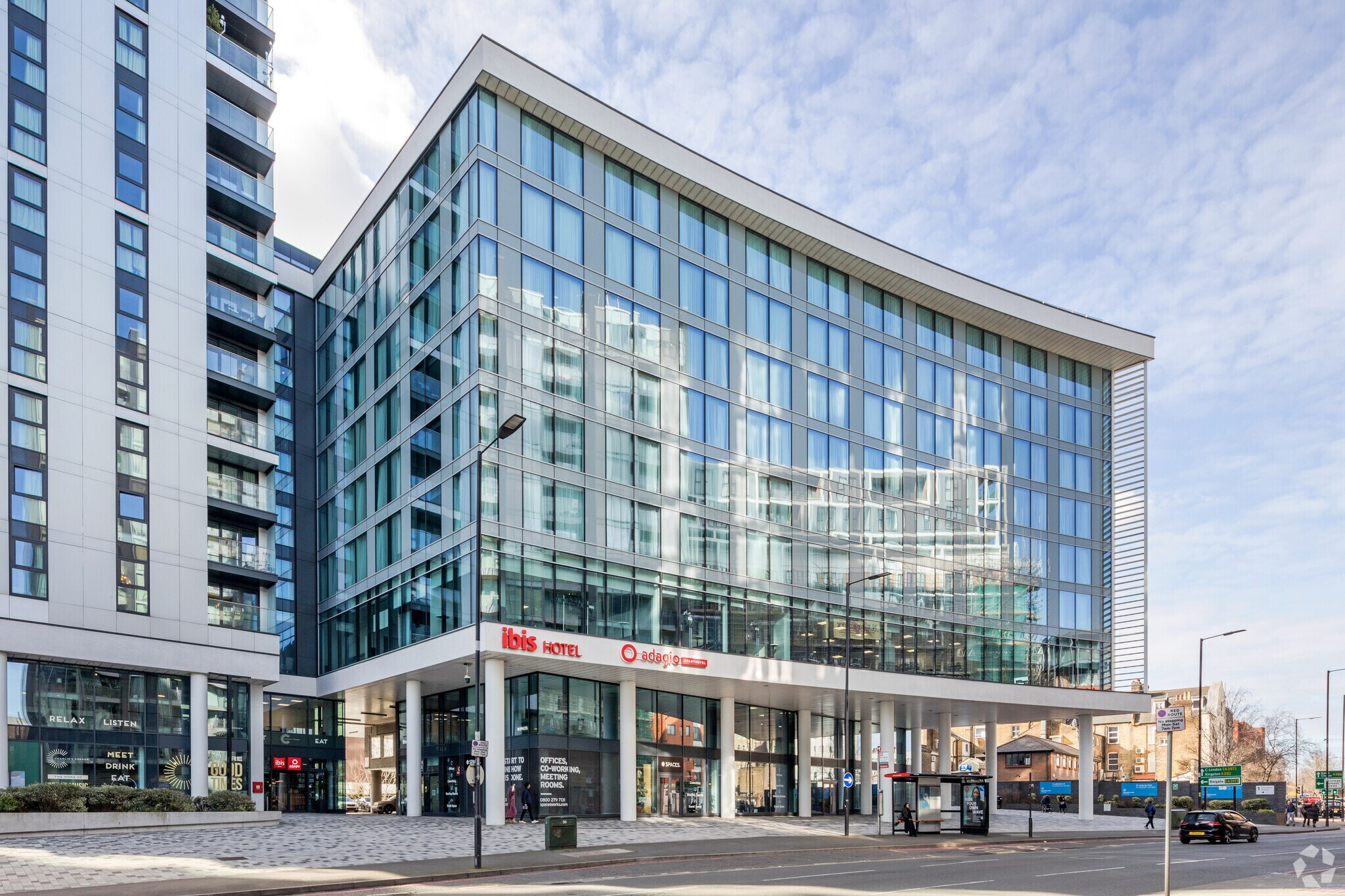 6 Sutton Point, Sutton en alquiler Foto del edificio- Imagen 1 de 12