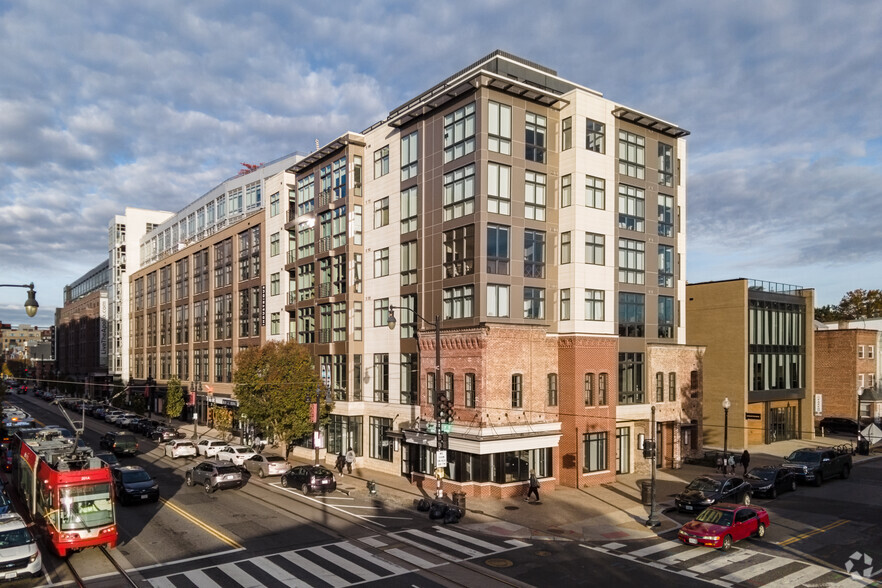 650 H St NE, Washington, DC en venta - Foto del edificio - Imagen 2 de 19