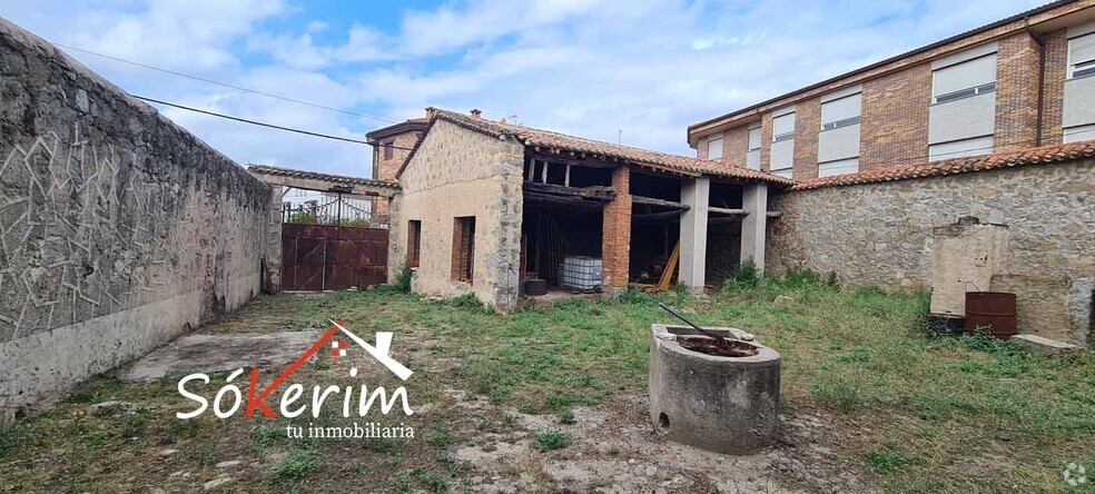 Naves en Sotillo de la Adrada, Ávila en venta - Foto del edificio - Imagen 2 de 21