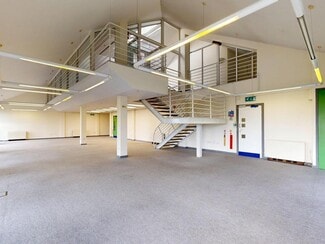 Más detalles de Old Hall St, Stoke On Trent - Oficina, local en alquiler