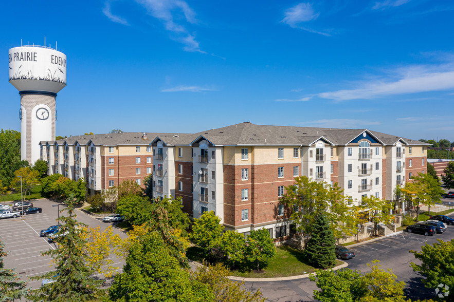 12100 Singletree Ln, Eden Prairie, MN en alquiler - Foto del edificio - Imagen 1 de 12