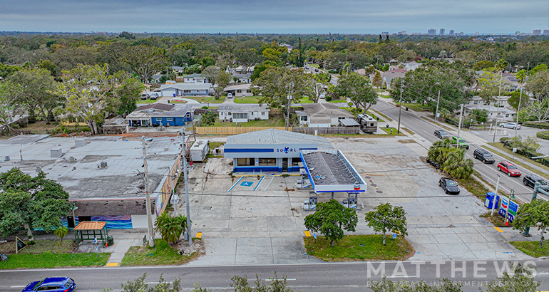 751 Clearwater Largo Rd N, Largo, FL en venta - Foto del edificio - Imagen 1 de 7