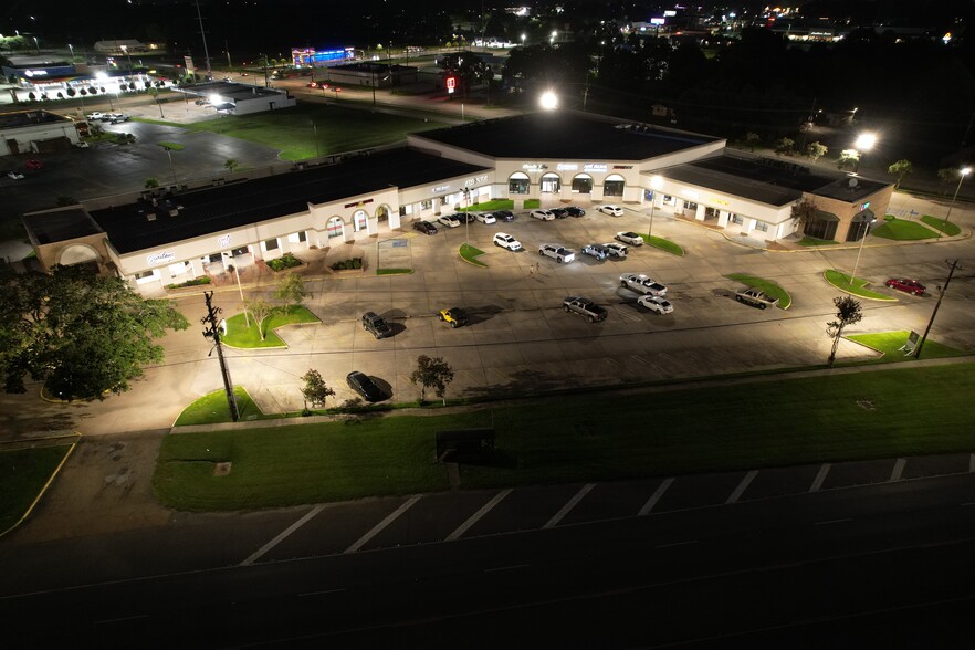 5520 Johnston St, Lafayette, LA en alquiler - Foto del edificio - Imagen 2 de 2