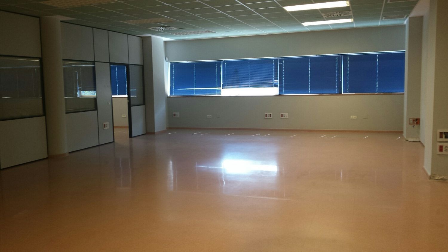 Oficina en SEVILLA en alquiler Foto del edificio- Imagen 1 de 11