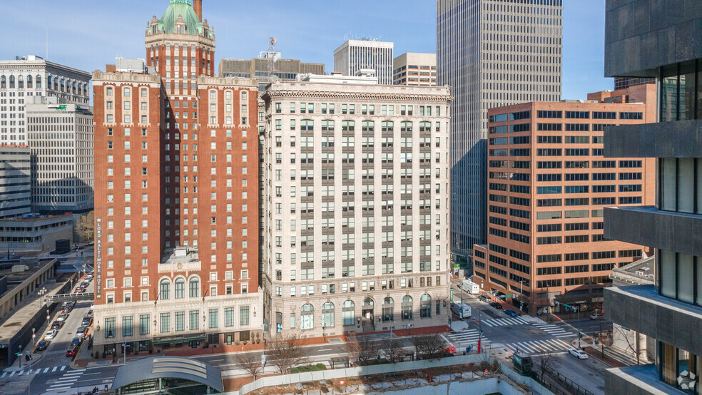 2 N Charles St, Baltimore, MD en alquiler - Foto del edificio - Imagen 3 de 28