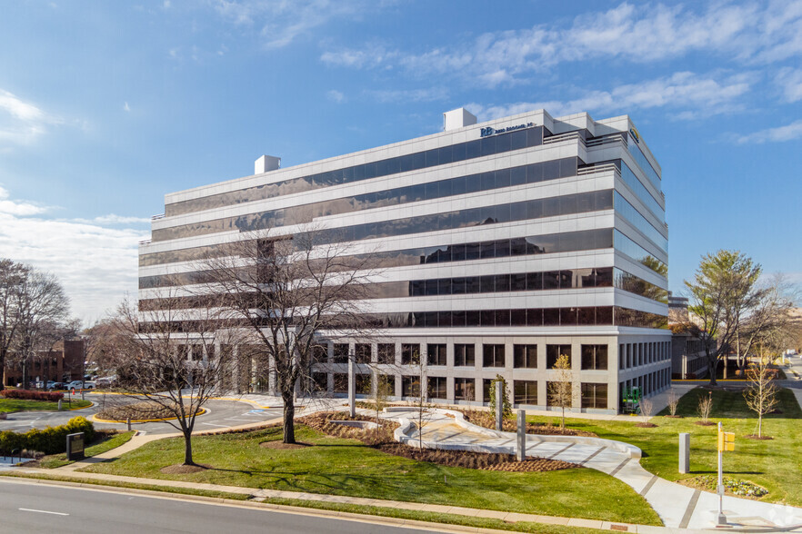 1900 Gallows Rd, Vienna, VA en alquiler - Foto del edificio - Imagen 1 de 20