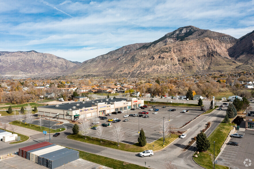 585 N Washington Blvd, Harrisville, UT en alquiler - Foto del edificio - Imagen 1 de 1