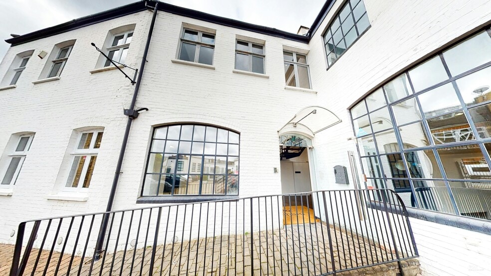 158 Hurlingham Rd, London en venta - Foto del edificio - Imagen 2 de 4