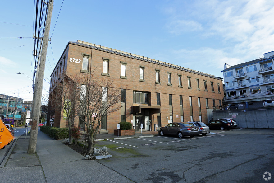 2722 Eastlake Ave E, Seattle, WA en alquiler - Foto del edificio - Imagen 2 de 9