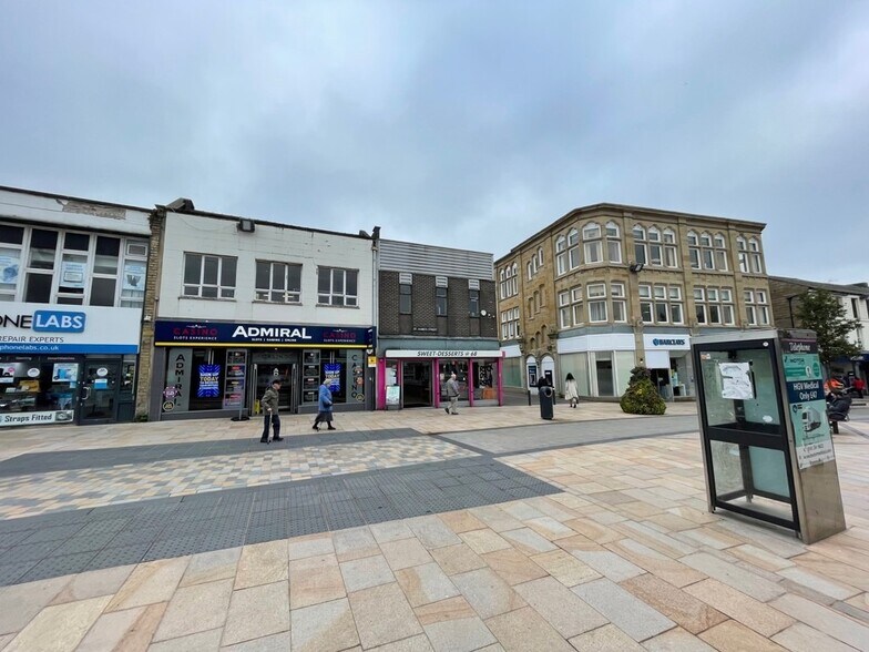 68-70 St James St, Burnley en venta - Foto del edificio - Imagen 2 de 9