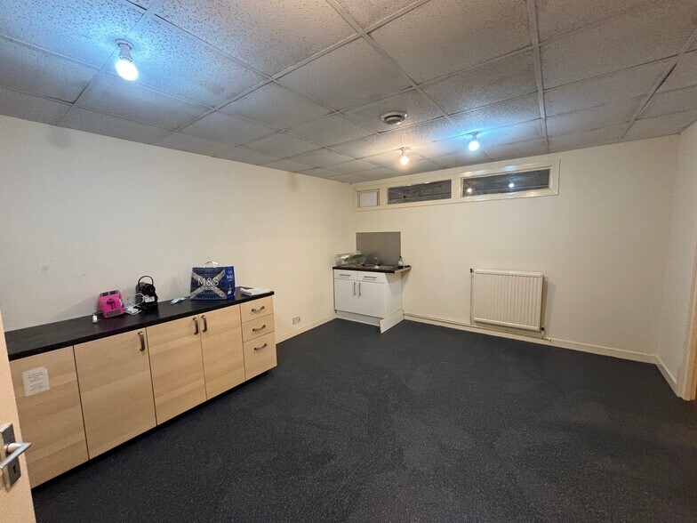 101 Brook St, Glasgow en alquiler - Foto del edificio - Imagen 3 de 11