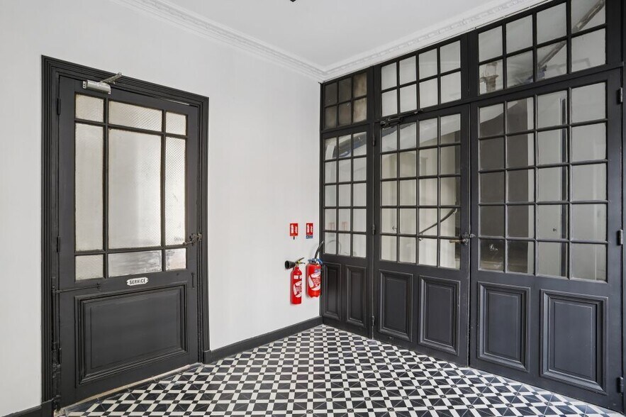 22 Rue Chauchat, Paris en alquiler - Foto del interior - Imagen 2 de 9