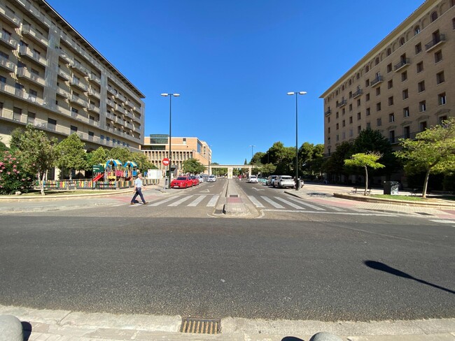 Más detalles de Calle Concepción Arenal, 20, Zaragoza - Local en alquiler