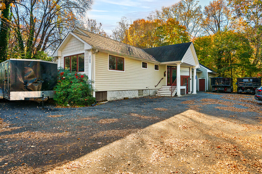 2109 Forest Dr, Annapolis, MD en alquiler - Foto del edificio - Imagen 1 de 11