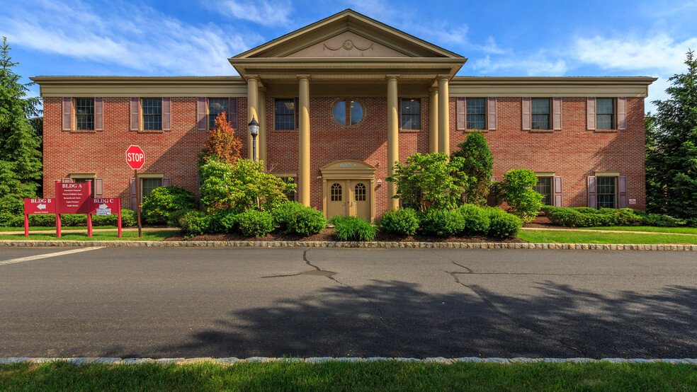 34 Mountain Blvd, Warren, NJ en alquiler - Foto del edificio - Imagen 1 de 4