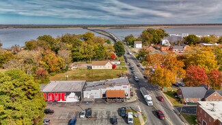 Más detalles de 303 Queen St, Tappahannock, VA - Local en venta