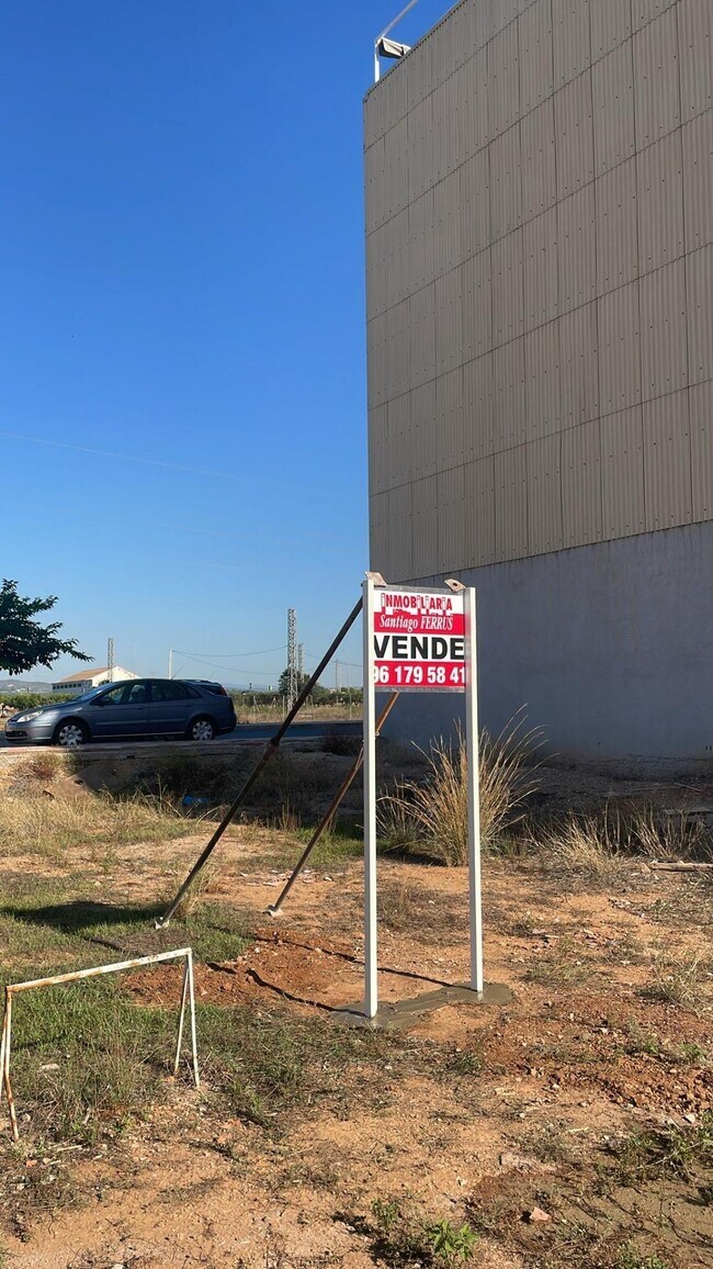 Más detalles de Benifaió, Almussafes, Céntrico, Almussafes - Terreno en venta