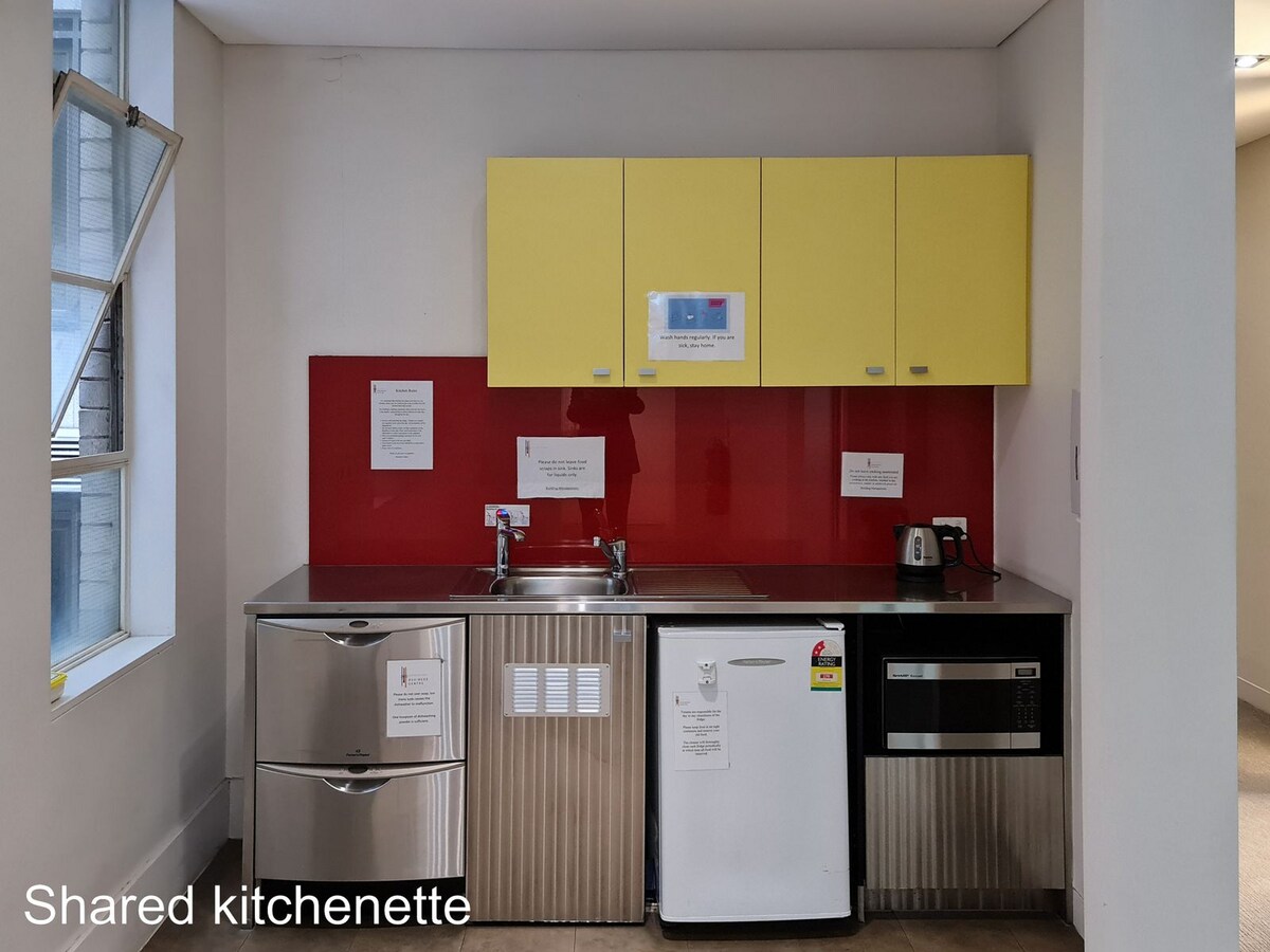 365 Little Collins St, Melbourne, VIC 3000 - Unidad 312 - - Foto del interior - Image 2 of 6
