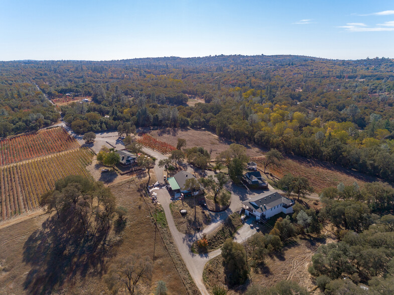 3040 Ponderosa Rd, Shingle Springs, CA en venta - Foto del edificio - Imagen 1 de 57