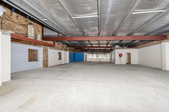 689 Hunter St, Newcastle West en alquiler Foto del interior- Imagen 2 de 2