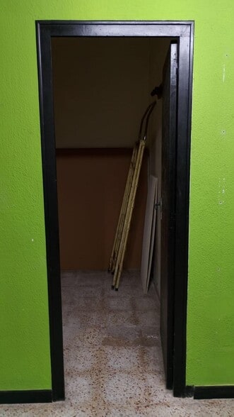 View Photo
