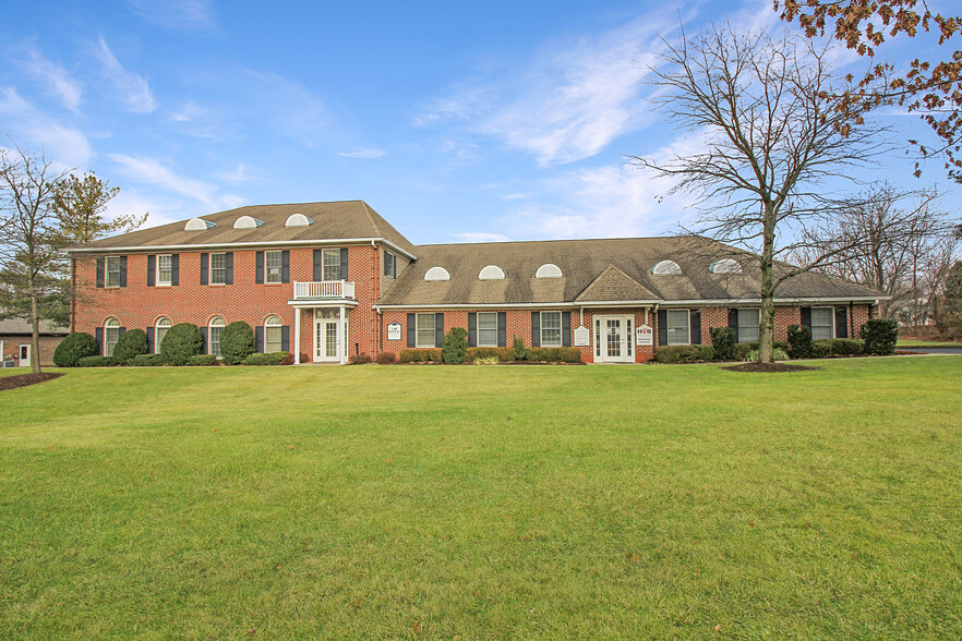 593 Bethlehem Pike, Montgomeryville, PA en alquiler - Foto del edificio - Imagen 2 de 11