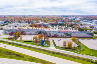 100 Galleria Officentre, Southfield, MI - VISTA AÉREA  vista de mapa