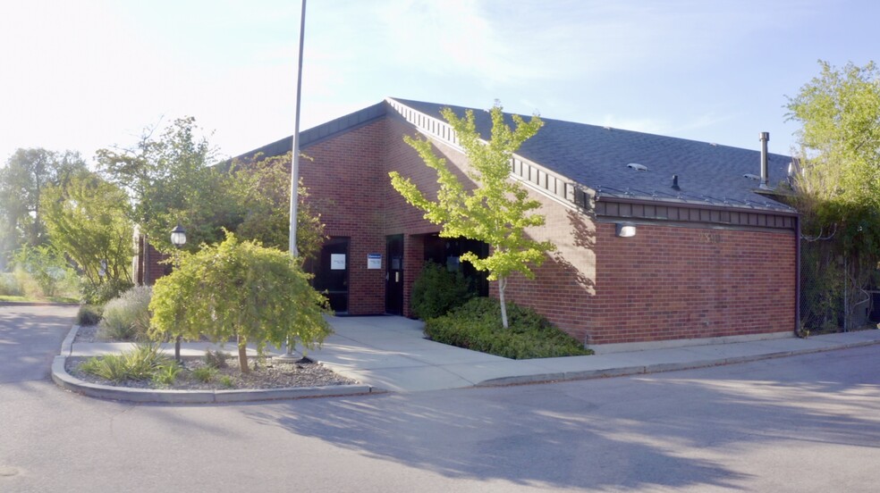 2390 S Redwood Rd, West Valley City, UT en alquiler - Foto del edificio - Imagen 1 de 23