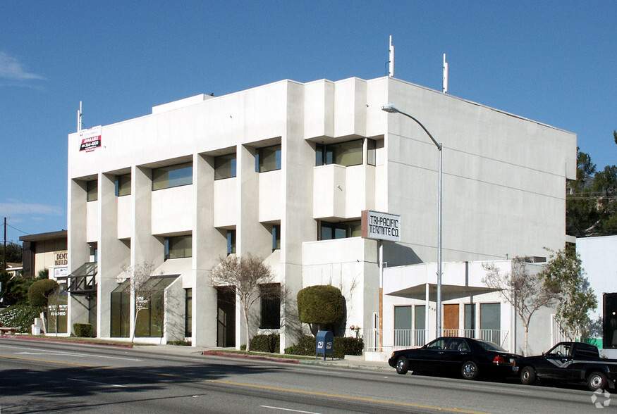 3959 Foothill Blvd, La Crescenta, CA en alquiler - Foto del edificio - Imagen 2 de 4