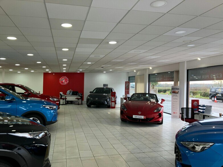 Chester Rd, Deeside en venta - Foto del edificio - Imagen 2 de 7