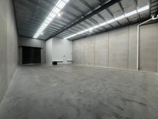 Más detalles de 16 Kelly Ct, Springvale - Nave en alquiler