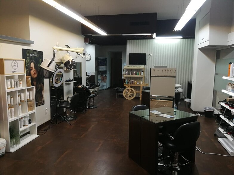 Local en Córdoba, Córdoba en venta - Foto del interior - Imagen 2 de 15