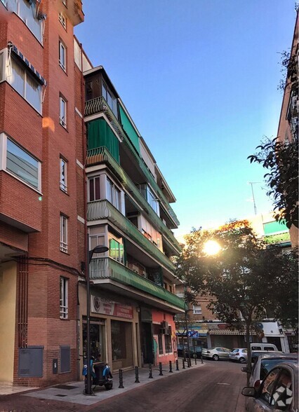 Calle San Blas, 2, Alcorcón, Madrid en venta - Foto del edificio - Imagen 3 de 3