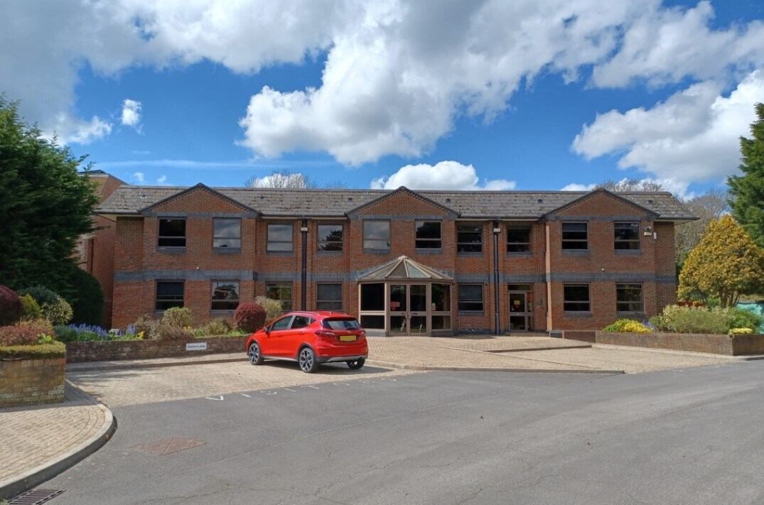 Bonsor Dr, Tadworth en alquiler Foto principal- Imagen 1 de 3