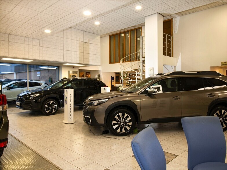 Aird Motors Limited, Beauly en venta - Foto del edificio - Imagen 3 de 19