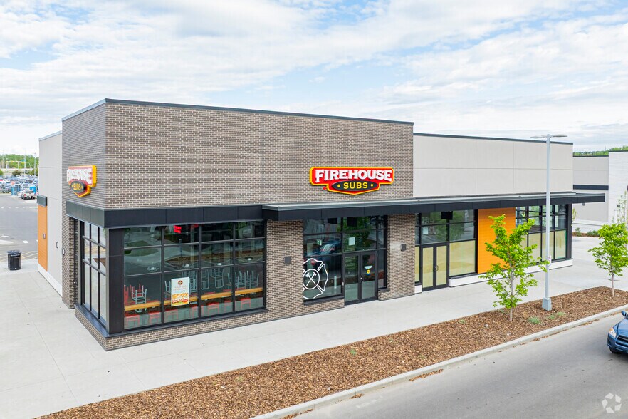 Northland Village cartera de 5 inmuebles en venta en LoopNet.es - Foto principal - Imagen 3 de 5