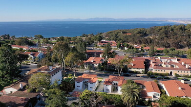 2404 Via Campesina, Palos Verdes Estates, CA - VISTA AÉREA  vista de mapa - Image1