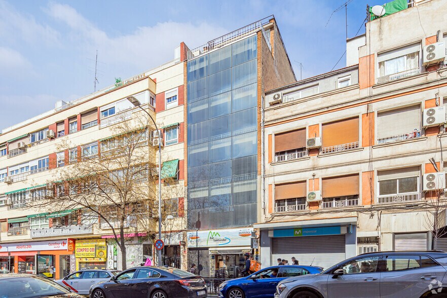 Avenida de la Albufera, 9, Madrid, Madrid en venta - Foto del edificio - Imagen 1 de 17