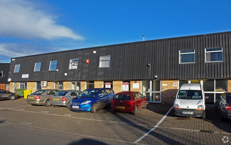 Horseshoe Rd, Pangbourne en venta - Foto del edificio - Imagen 3 de 3